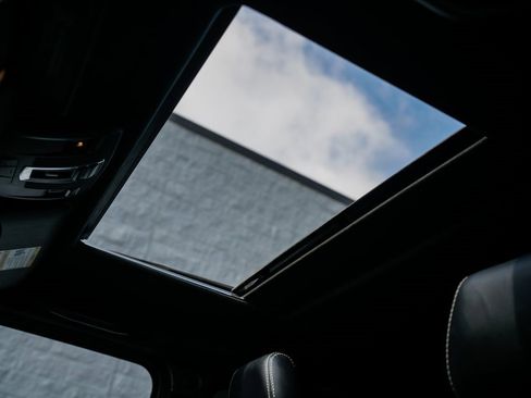 Used 2018 Mercedes-Benz G 550 Squared image 34