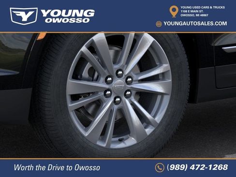 Used 2024 Cadillac XT5 Premium Luxury w/ LPO, Floor Liner Package AWD/4WD image 9