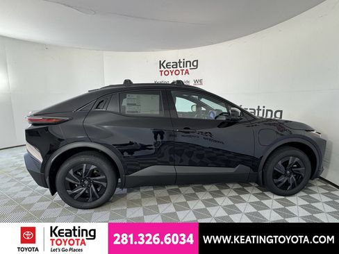 New 2026 Toyota C-HR AWD/4WD image 4
