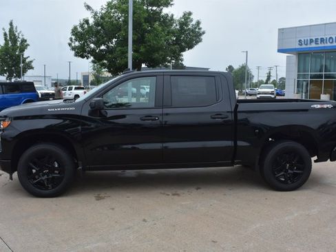 New 2026 Chevrolet Silverado 1500 Custom AWD/4WD image 10