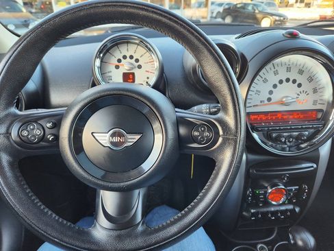 Used 2013 MINI Cooper Countryman FWD image 12