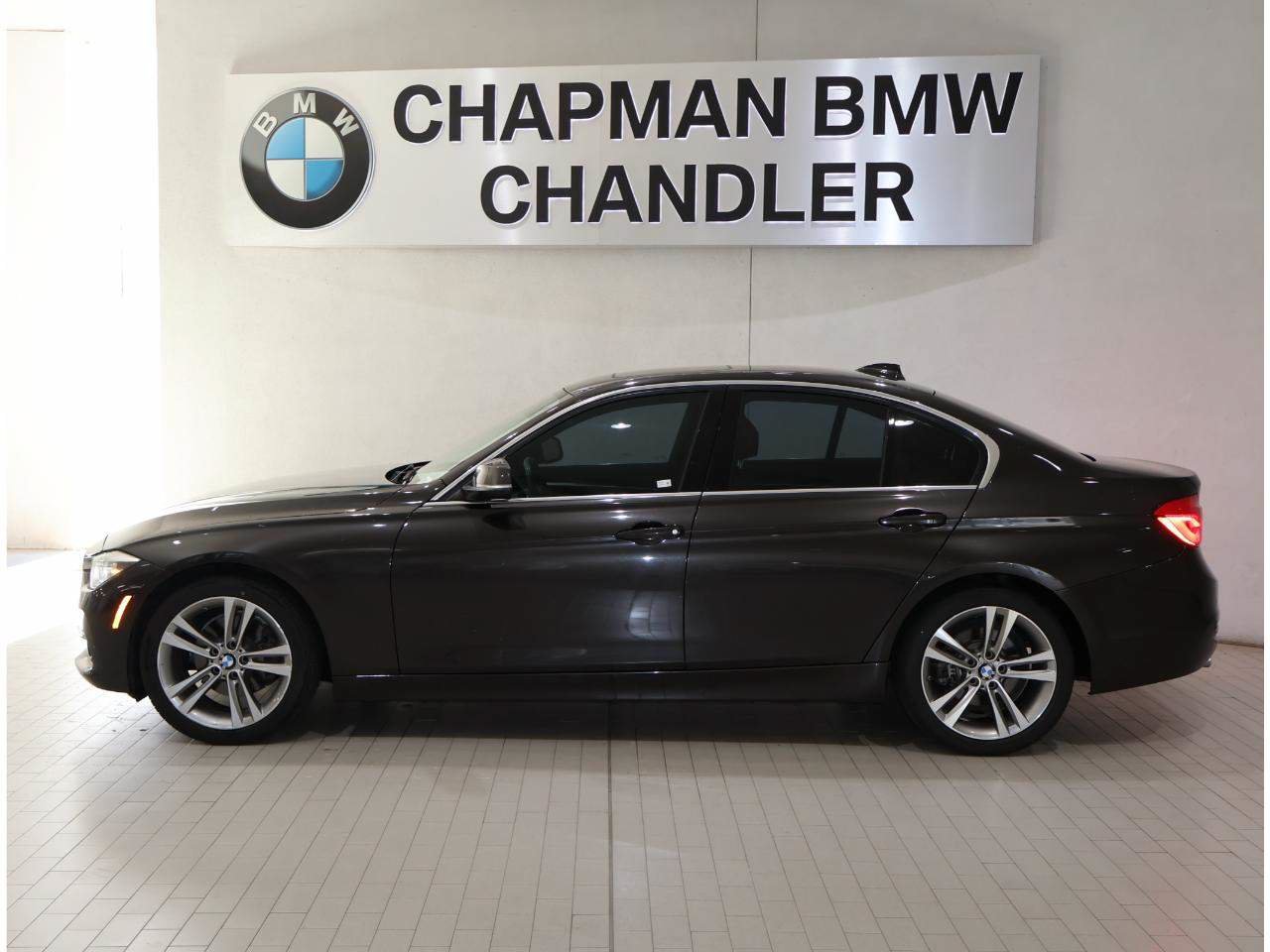 Used 2017 BMW 330i Sedan RWD image 3