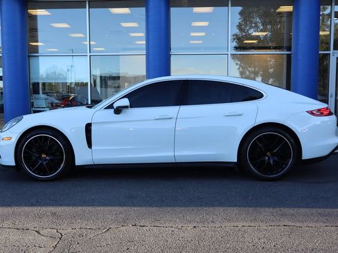 Used 2017 Porsche Panamera 4S AWD/4WD image 2