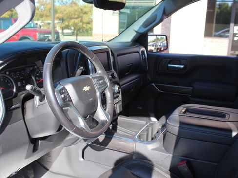 Used 2020 Chevrolet Silverado 1500 LTZ image 13