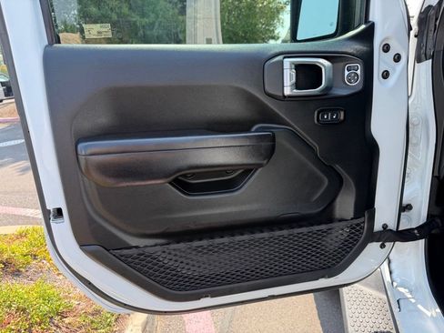 Used 2020 Jeep Wrangler Unlimited Sport S AWD/4WD image 11