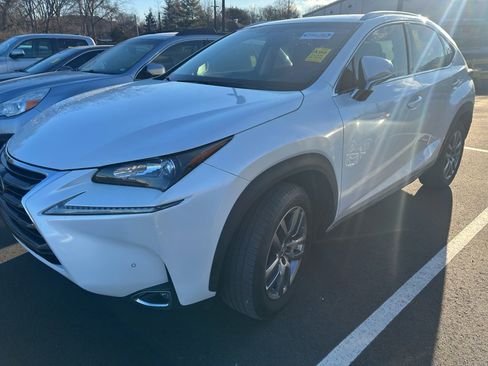Used 2016 Lexus NX 200t FWD image 3