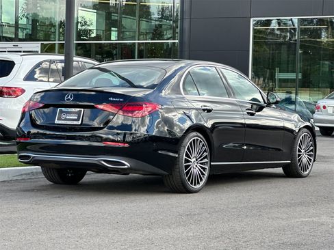 Certified 2025 Mercedes-Benz C 300 4MATIC Sedan image 3