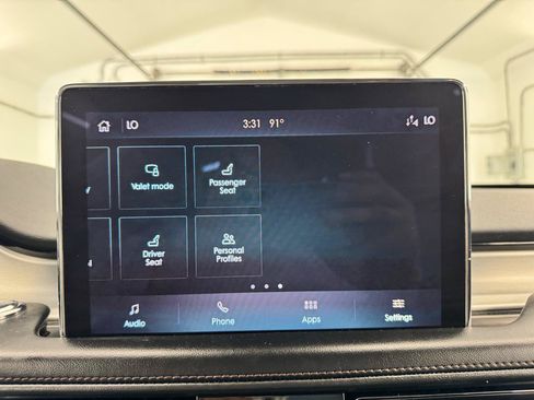 Used 2023 Lincoln Aviator AWD w/ Elements Package image 33