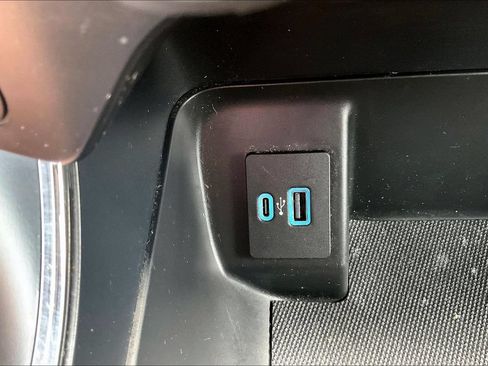 Used 2024 Ford F150 STX AWD/4WD image 17