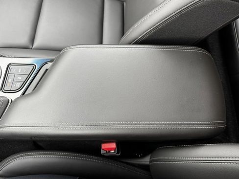 Certified 2022 Cadillac CT4 Luxury w/ Sun And Sound Package image 23