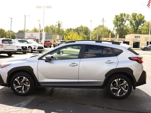 Used 2024 Subaru Crosstrek 2.0i Premium image 9