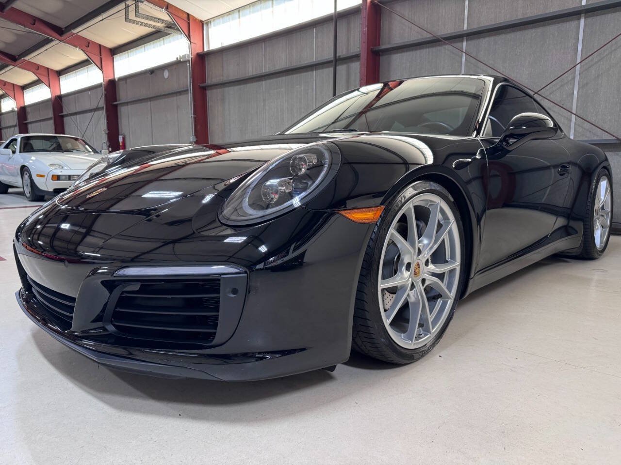 Used 2019 Porsche 911 Carrera image 20