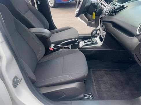 Used 2018 Ford Fiesta SE image 26