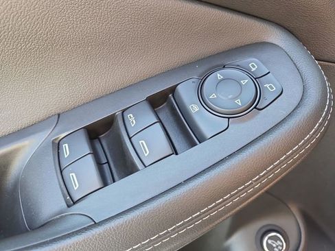 Used 2023 Buick Encore GX Select w/ Sport Touring Package image 22