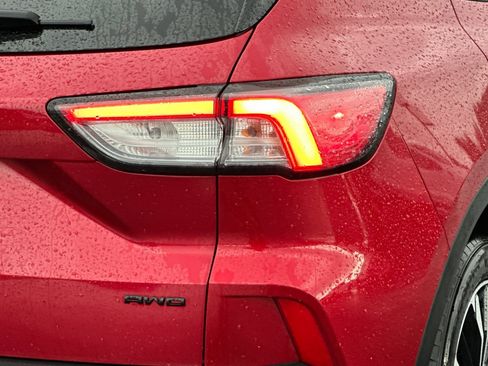 Used 2022 Ford Escape SEL w/ SEL Stealth AWD Package image 25