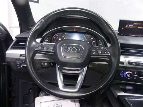Used 2018 Audi Q7 2.0T Premium Plus w/ Premium Plus Package AWD/4WD image 31