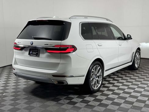 Used 2026 BMW X7 xDrive40i AWD/4WD image 10