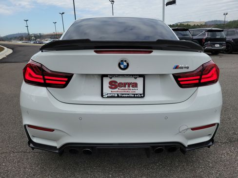 Used 2020 BMW M4 Convertible image 27