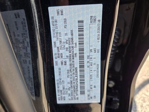 Certified 2025 Ford Ranger XLT w/ Equipment Group 301A High image 21