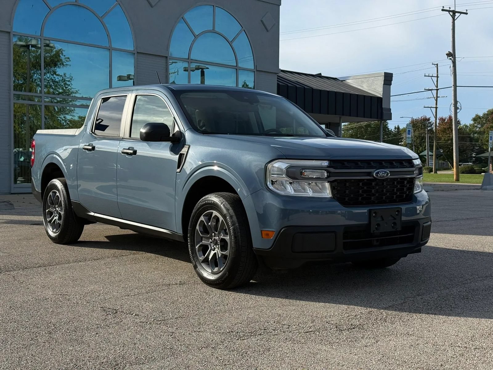 Used 2024 Ford Maverick XLT FWD image 1