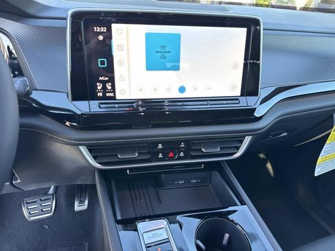New 2026 Volkswagen Atlas Cross Sport SEL Premium R-Line AWD/4WD image 26