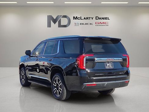 Used 2023 GMC Yukon SLT image 4