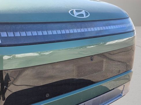 New 2026 Hyundai Ioniq 9 Limited image 9