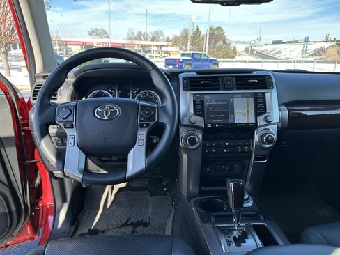 Certified 2022 Toyota 4Runner Limited image 27
