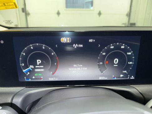 Used 2026 Nissan Sentra SR w/ Floor Mat Package FWD image 19