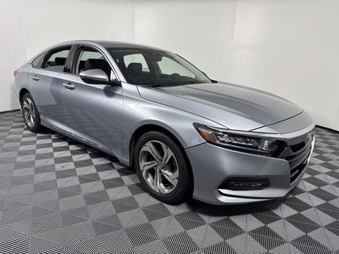 Used 2018 Honda Accord EX-L image 11