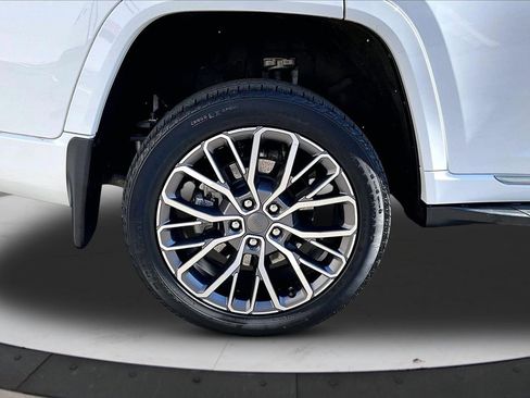 Certified 2023 Jeep Grand Cherokee L Summit image 38