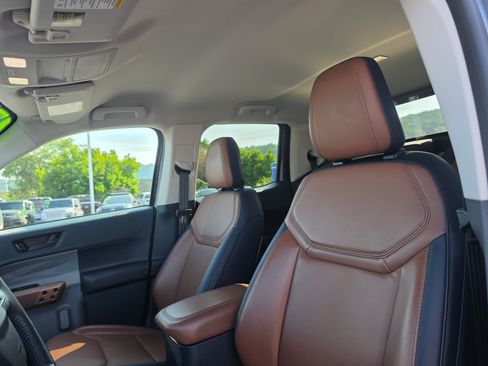 Used 2022 Ford Maverick Lariat w/ Lariat Luxury Package AWD/4WD image 13