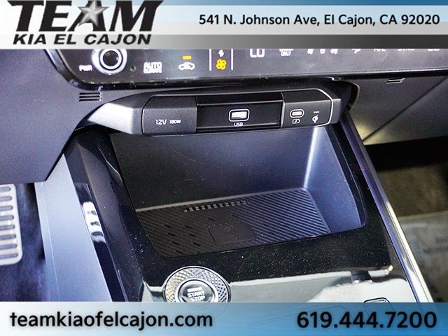 Certified 2025 Kia Niro EX Touring FWD image 32