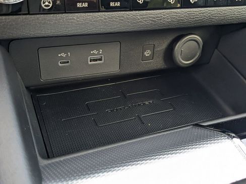 New 2025 Mitsubishi Outlander SEL image 24