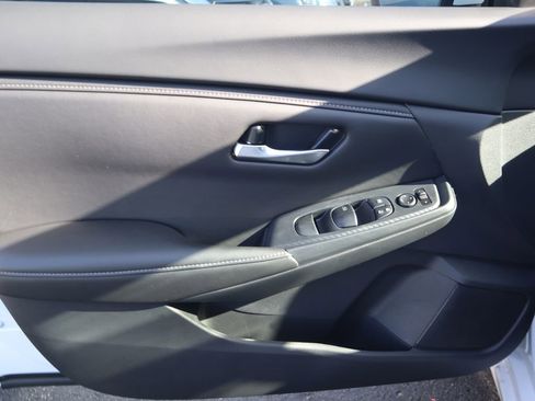 New 2025 Nissan Sentra SV w/ All-Weather Package image 16