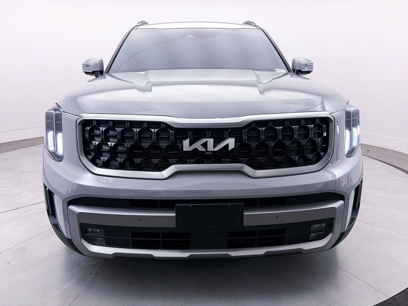 Used 2023 Kia Telluride SX Prestige X-Pro AWD/4WD image 13