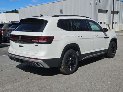 New 2026 Volkswagen Atlas Peak Edition