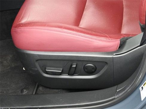 Certified 2023 MAZDA CX-30 AWD 2.5 S w/ Preferred Package image 16