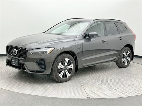 Certified 2024 Volvo XC60 T8 Plus w/ Protection Package Premier image 1