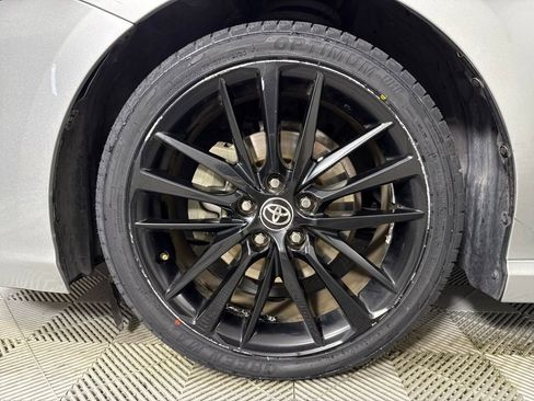 Used 2021 Toyota Camry XSE image 18