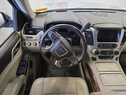 Used 2016 GMC Yukon Denali w/ Open Road Package AWD/4WD image 11