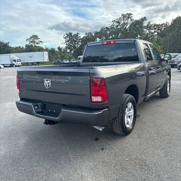 Used 2018 RAM 1500 Express w/ Express Value Package AWD/4WD image 3