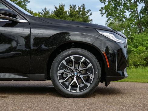 New 2025 BMW X3 xDrive30i w/ Premium Package image 5