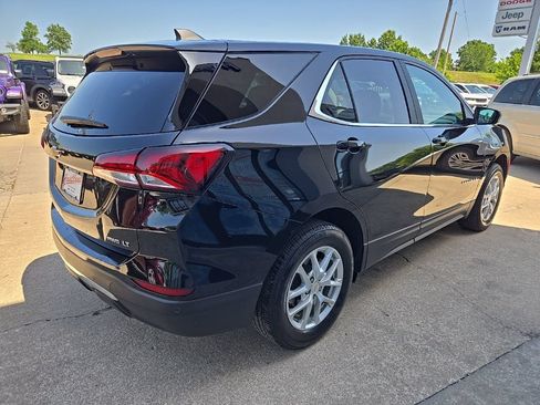 Used 2024 Chevrolet Equinox LT w/ Driver Convenience Package AWD/4WD image 13