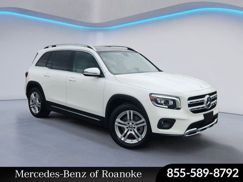 Used 2021 Mercedes-Benz GLB 250 4MATIC image 1