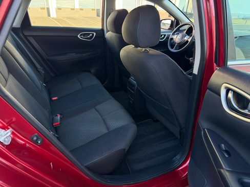 Used 2017 Nissan Sentra SR Turbo FWD image 18