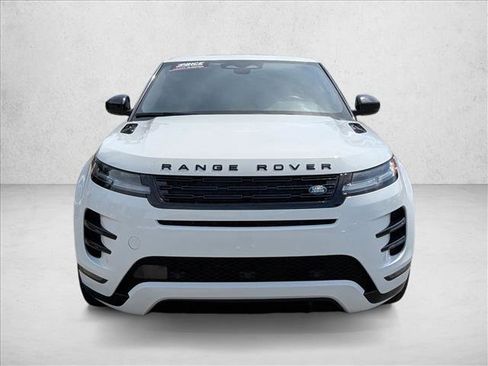 Used 2024 Land Rover Range Rover Evoque Dynamic SE AWD/4WD image 2