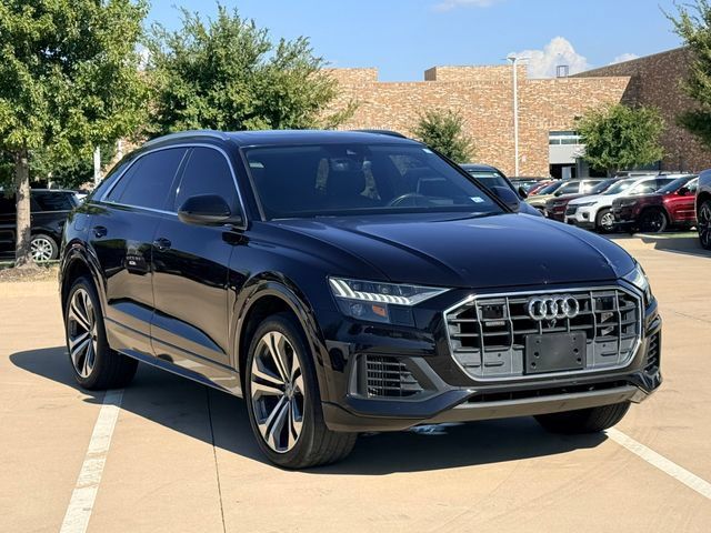 Used 2019 Audi Q8 Prestige w/ Towing Package AWD/4WD image 3