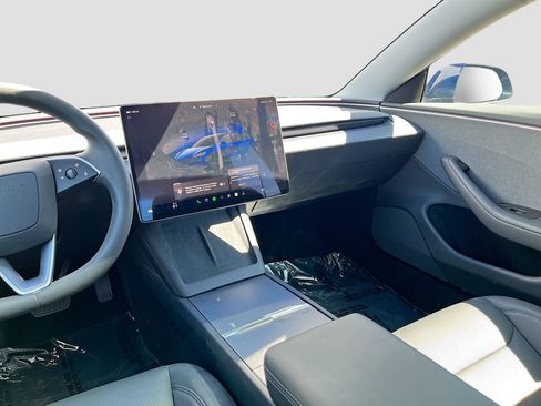 Used 2025 Tesla Model 3 Long Range RWD image 23