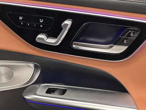 New 2026 Mercedes-Benz GLC 43 AMG 4MATIC image 16